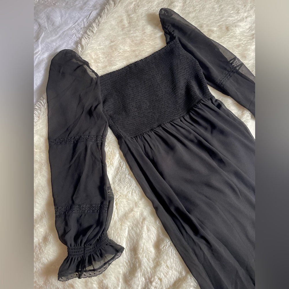 Aritzia Wilfred Black Long Sleeve Midi Dress with Lace Details
